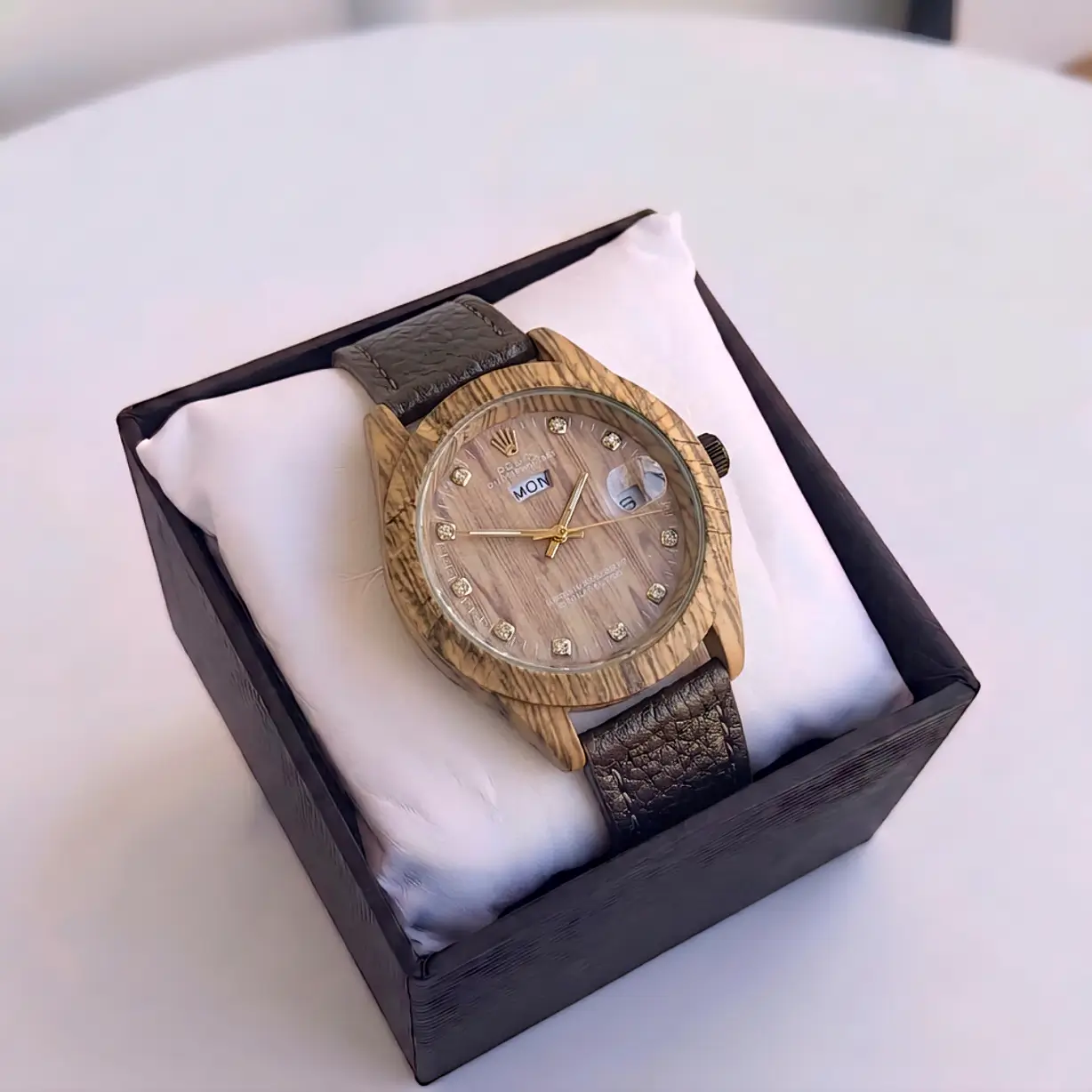 premium leather watch for men multi function day/date window